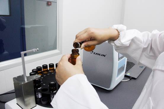 1617843928520910f0xI.jpg 3.jpg